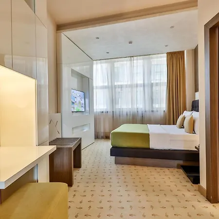 Atera Business 4*
