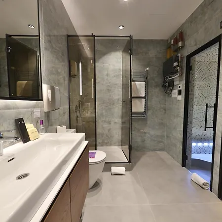 Atera Business Hotel Belgrado