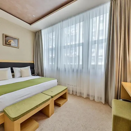 Hotel Atera Business Belgrado