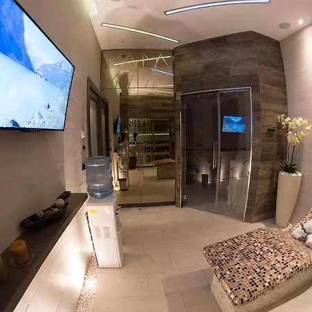 Hotel Atera Business