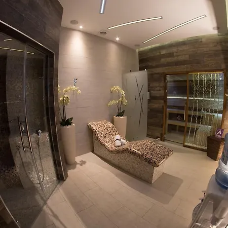 Hotel Atera Business 4*