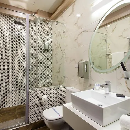 Atera Business Hotel